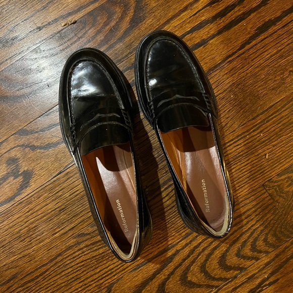 REFORMATION Agathea Chunky Loafer in Black - Picture 5 of 7
